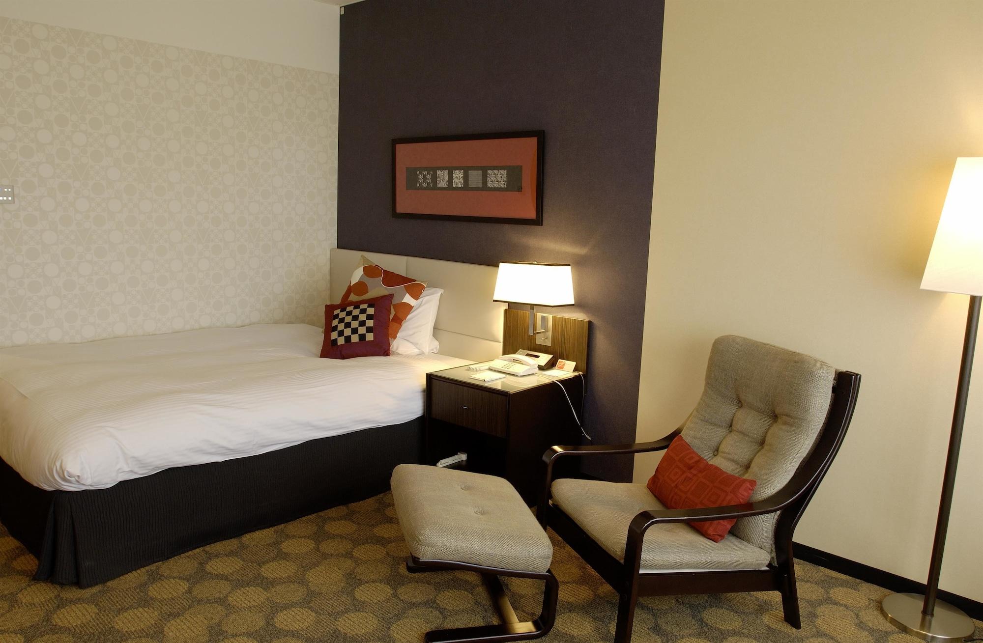 Portopia Hotel 5*