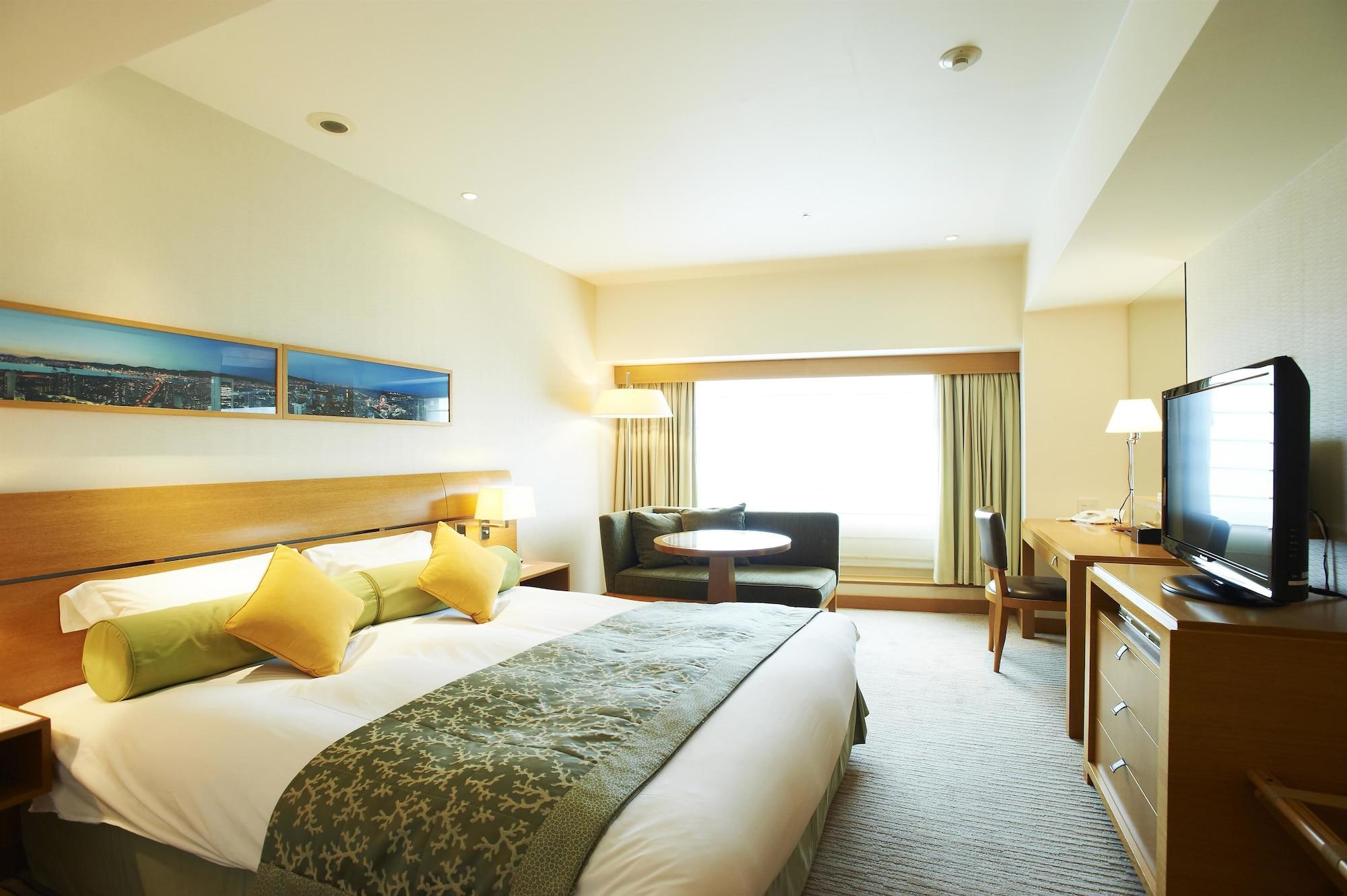 Portopia Hotel 5*