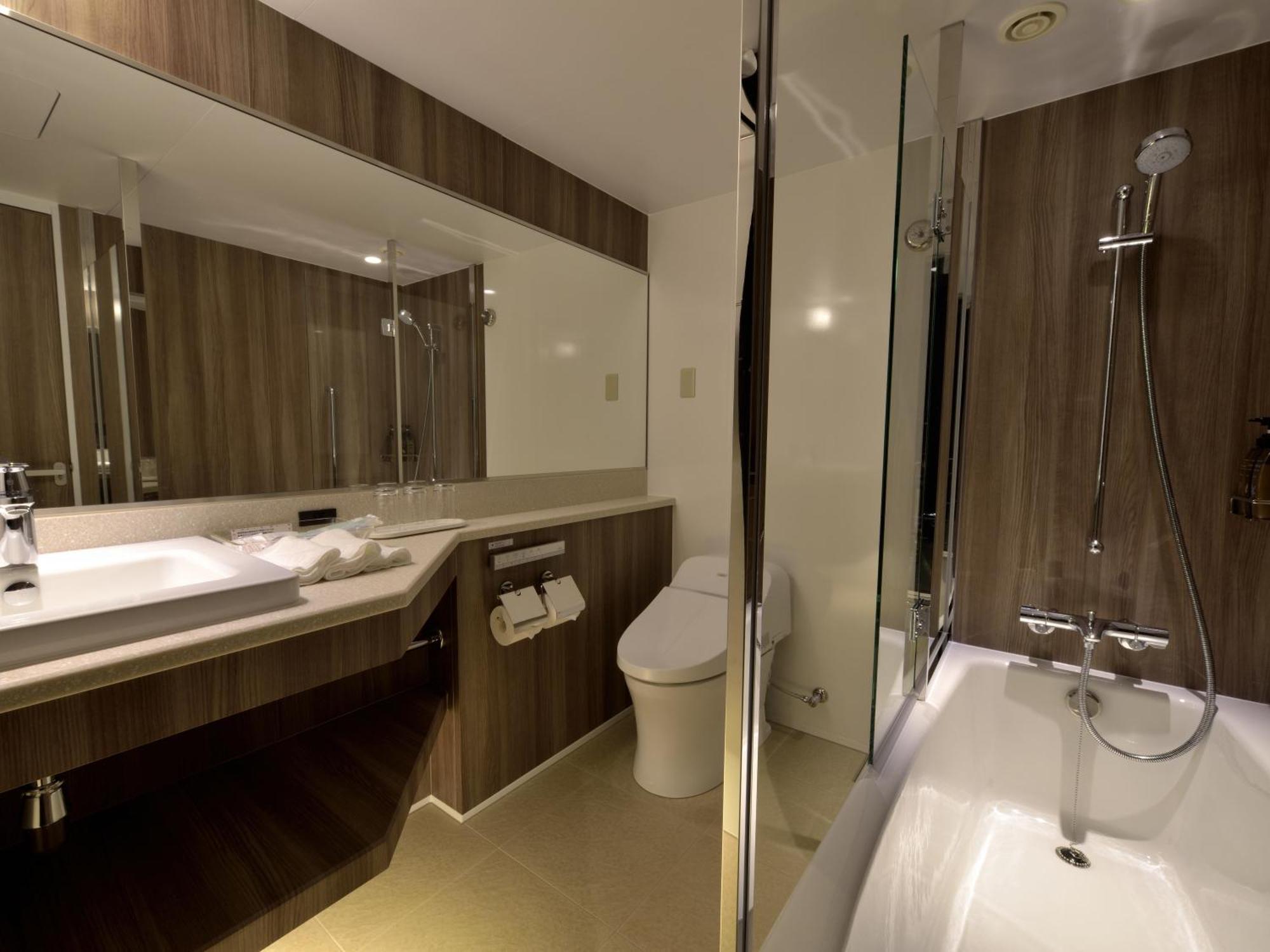 Hotel Portopia 5*